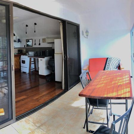 Cockatoo Studio Apartments Мануэль-Антонио Экстерьер фото